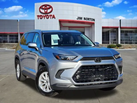 Silver 2025 Toyota Grand Highlander XLE for sale in Tulsa, OK