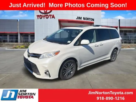 Photos of 2019 Toyota Sienna XLE for sale in Tulsa, OK at Jim Norton Toyota