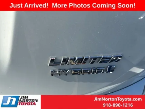 More photos of 2018 Toyota RAV4 Hybrid Limited at Jim Norton Toyota, OK