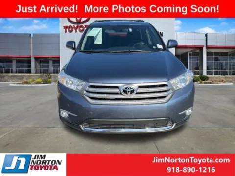 Photos of 2013 Toyota Highlander Limited for sale in Tulsa, OK at Jim Norton Toyota