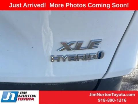 More photos of 2022 Toyota RAV4 Hybrid XLE at Jim Norton Toyota, OK