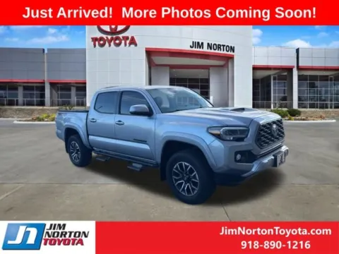 Silver 2020 Toyota Tacoma TRD Sport for sale in Tulsa, OK