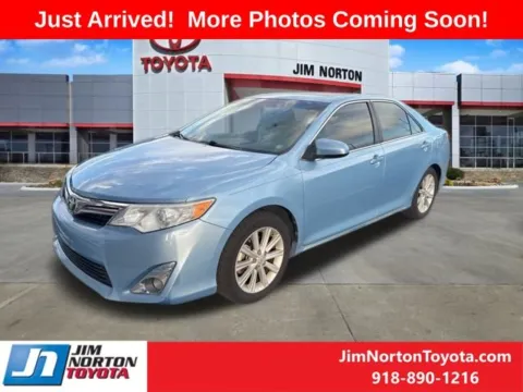 Photos of 2014 Toyota Camry XLE for sale in Tulsa, OK at Jim Norton Toyota