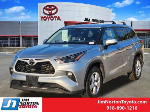 Another view of 2023 Toyota Highlander LE for sale in Tulsa, OK at Jim Norton Toyota