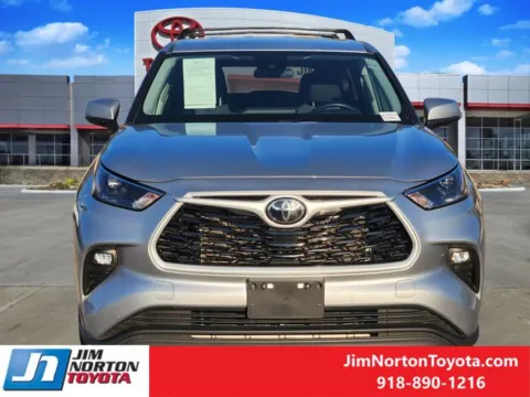 Photos of 2023 Toyota Highlander LE for sale in Tulsa, OK at Jim Norton Toyota