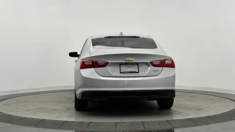 More photos of 2018 Chevrolet Malibu LT at Auto Boutique Florida, FL
