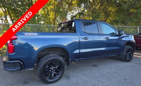 More photos of 2022 Chevrolet Silverado 1500 LTD LT Trail Boss at Auto Boutique Florida, FL