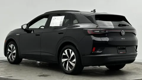 More photos of 2023 Volkswagen ID.4 Pro at Auto Boutique Florida, FL