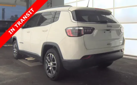 More photos of 2019 Jeep Compass Latitude w/Sun/Wheel Pkg at Auto Boutique Florida, FL