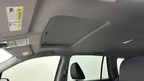 More photos of 2022 Honda Pilot Special Edition at Auto Boutique Florida, FL