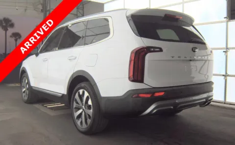 More photos of 2021 Kia Telluride S at Auto Boutique Florida, FL