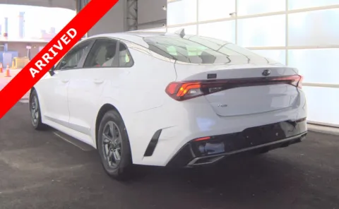 More photos of 2021 Kia K5 LXS at Auto Boutique Florida, FL