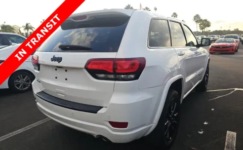 More photos of 2018 Jeep Grand Cherokee Altitude at Auto Boutique Florida, FL