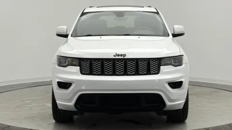 Photos of 2018 Jeep Grand Cherokee Altitude for sale in Jacksonville, FL at Auto Boutique Florida