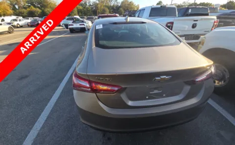 More photos of 2022 Chevrolet Malibu LT at Auto Boutique Florida, FL