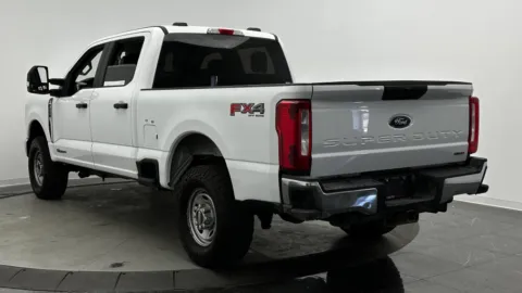 More photos of 2023 Ford Super Duty F-250 SRW XL at Auto Boutique Florida, FL