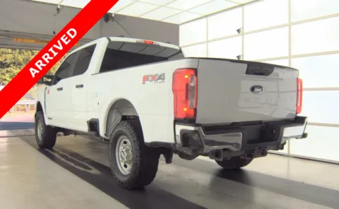 More photos of 2023 Ford Super Duty F-250 SRW XL at Auto Boutique Florida, FL