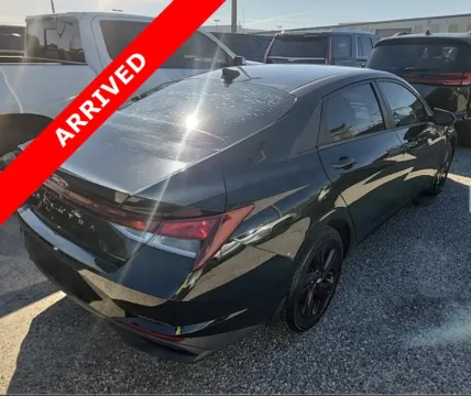 More photos of 2022 Hyundai Elantra SEL at Auto Boutique Florida, FL