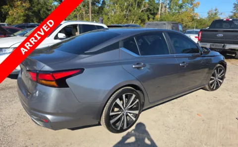 Another view of 2021 Nissan Altima 2.5 SR for sale in Jacksonville, FL at Auto Boutique Florida