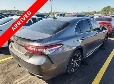 More photos of 2019 Toyota Camry SE at Auto Boutique Florida, FL