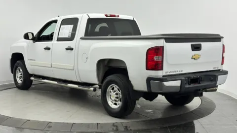 More photos of 2007 Chevrolet Silverado 2500HD LT w/2LT at Auto Boutique Florida, FL