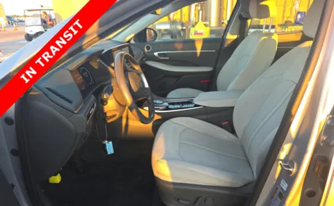 More photos of 2023 Hyundai Sonata SEL at Auto Boutique Florida, FL