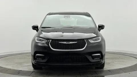 Photos of 2025 Chrysler Pacifica Select for sale in Jacksonville, FL at Auto Boutique Florida