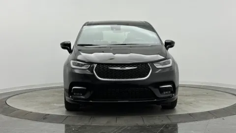 Photos of 2026 Chrysler Pacifica Select for sale in Jacksonville, FL at Auto Boutique Florida