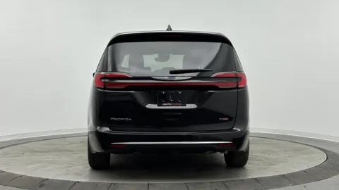 More photos of 2026 Chrysler Pacifica Select at Auto Boutique Florida, FL