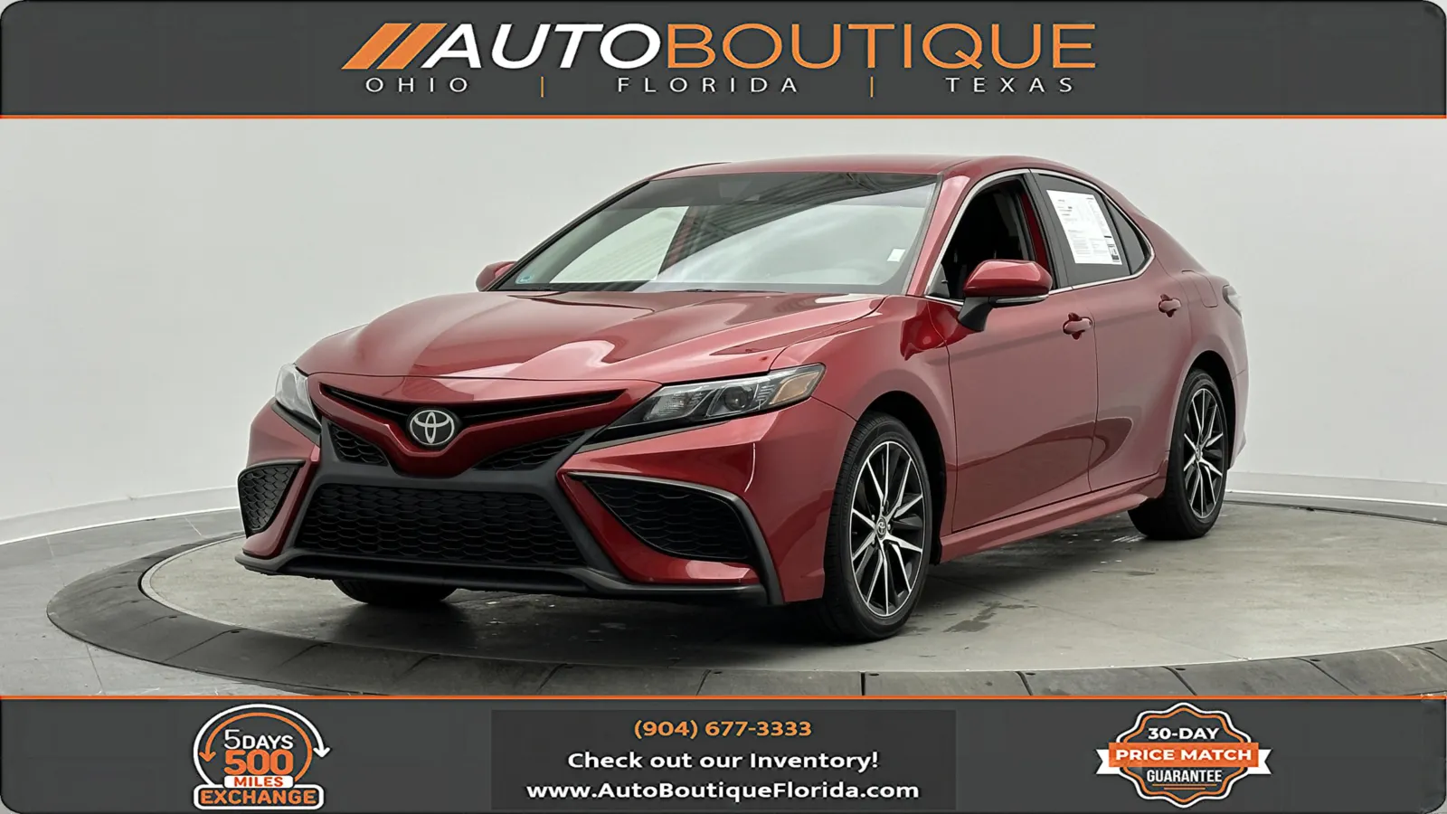 2023 Toyota Camry SE's photo