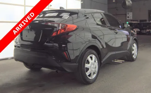More photos of 2021 Toyota C-HR LE at Auto Boutique Florida, FL