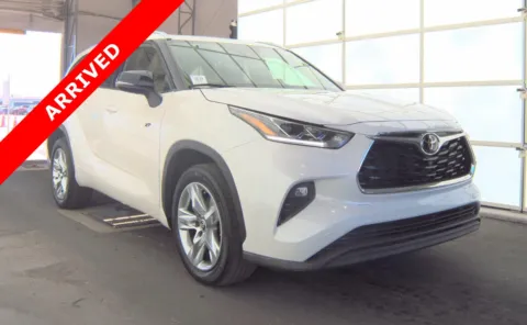 Another view of 2021 Toyota Highlander Limited for sale in Jacksonville, FL at Auto Boutique Florida
