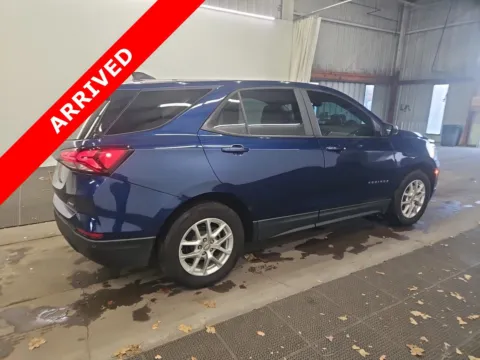 More photos of 2022 Chevrolet Equinox LS at Auto Boutique Florida, FL