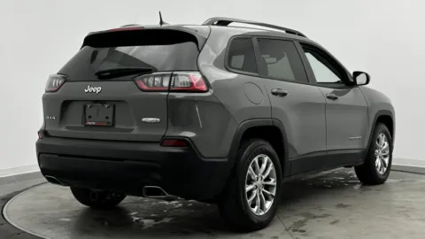 More photos of 2022 Jeep Cherokee Latitude Lux at Auto Boutique Florida, FL