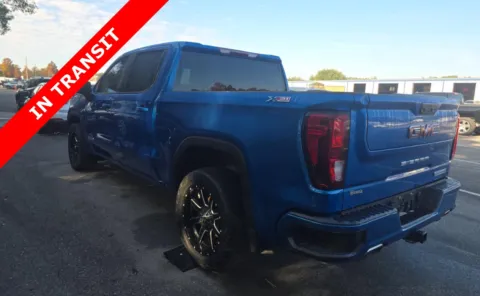 More photos of 2022 GMC Sierra 1500 Elevation at Auto Boutique Florida, FL