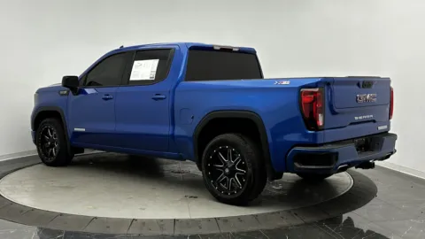 More photos of 2022 GMC Sierra 1500 Elevation at Auto Boutique Florida, FL