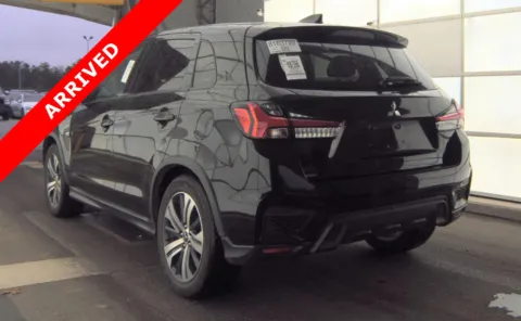 More photos of 2020 Mitsubishi Outlander Sport ES 2.0 at Auto Boutique Florida, FL