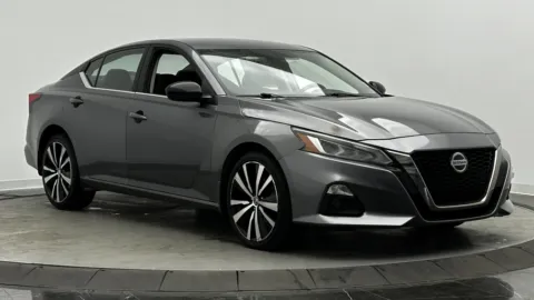 Another view of 2019 Nissan Altima 2.5 SR for sale in Jacksonville, FL at Auto Boutique Florida