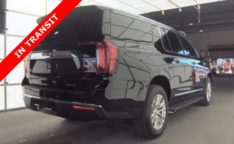 More photos of 2022 GMC Yukon XL SLT at Auto Boutique Florida, FL