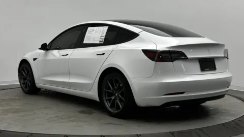 More photos of 2021 Tesla Model 3 Standard Range Plus at Auto Boutique Florida, FL