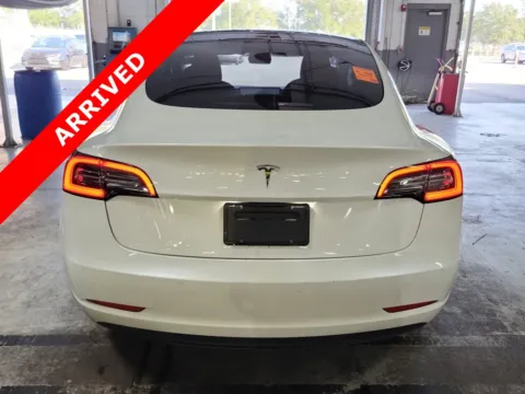 More photos of 2021 Tesla Model 3 Standard Range Plus at Auto Boutique Florida, FL