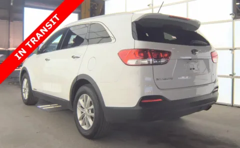 More photos of 2018 Kia Sorento LX V6 at Auto Boutique Florida, FL