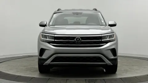 Photos of 2021 Volkswagen Atlas 3.6L V6 SE w/Technology for sale in Jacksonville, FL at Auto Boutique Florida