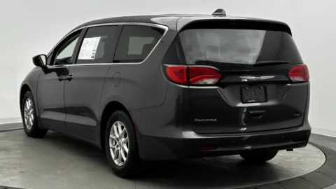 More photos of 2019 Chrysler Pacifica LX at Auto Boutique Florida, FL