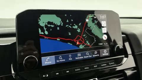 More photos of 2022 Nissan Pathfinder SL at Auto Boutique Florida, FL