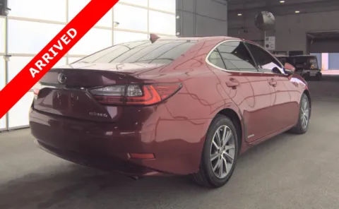 More photos of 2017 Lexus ES 300h at Auto Boutique Florida, FL