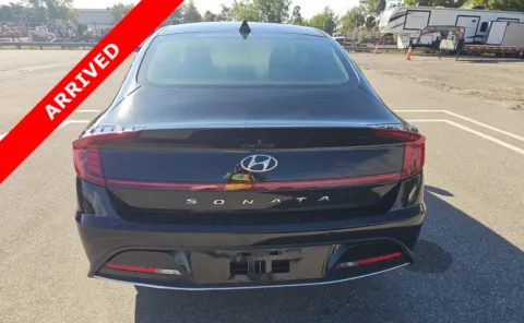 More photos of 2021 Hyundai Sonata SE at Auto Boutique Florida, FL