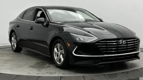 Another view of 2021 Hyundai Sonata SE for sale in Jacksonville, FL at Auto Boutique Florida