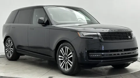 Another view of 2025 Land Rover Range Rover SE for sale in Jacksonville, FL at Auto Boutique Florida