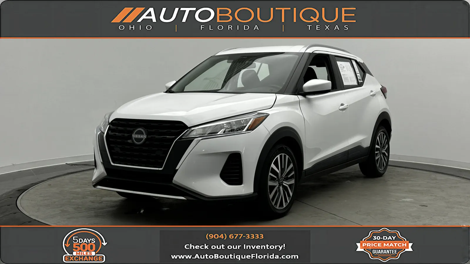 2024 Nissan Kicks SV's photo